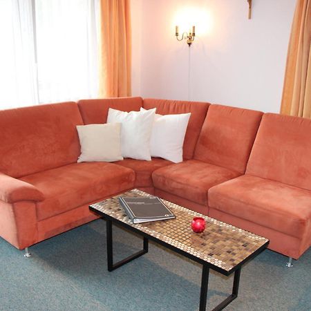 Apartments Bergrose Saas Fee Oda fotoğraf