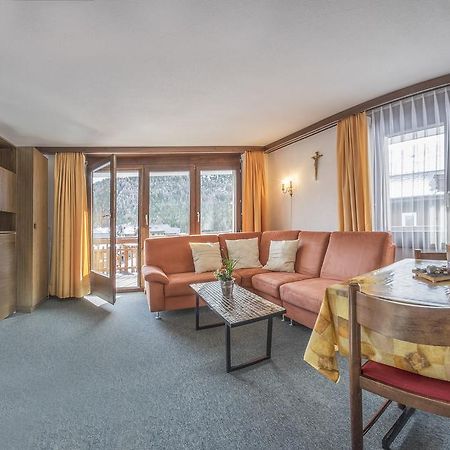 Apartments Bergrose Saas Fee Oda fotoğraf