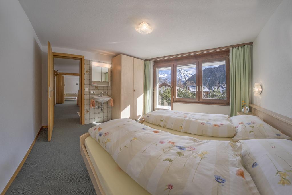 Apartments Bergrose Saas Fee Oda fotoğraf