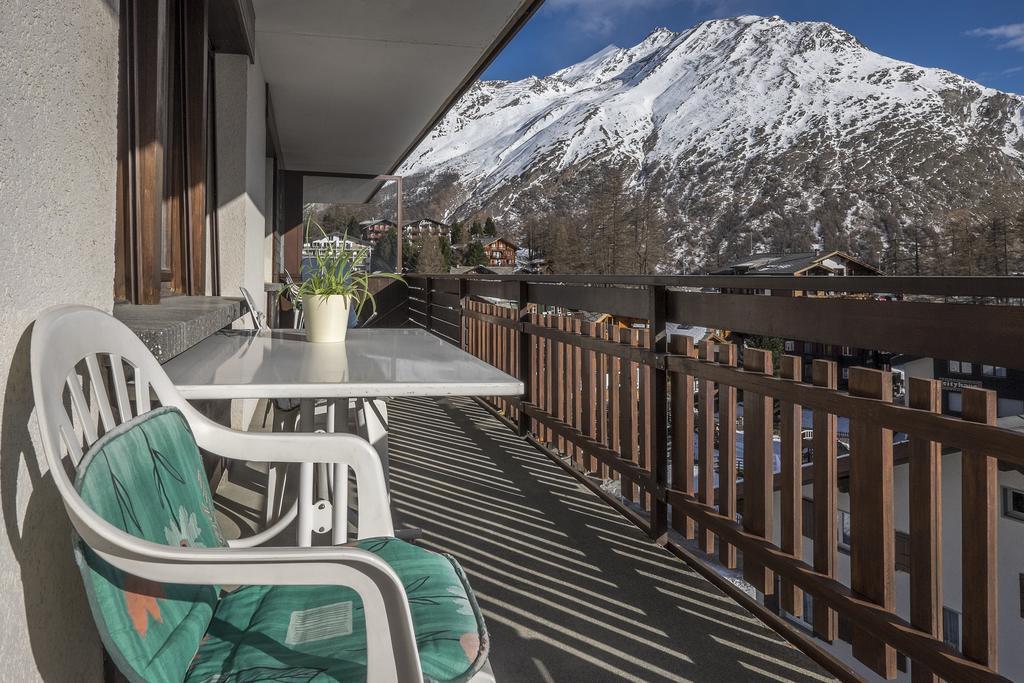 Apartments Bergrose Saas Fee Oda fotoğraf